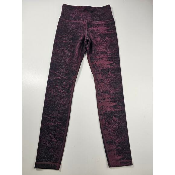 Athleta Elation Glades 7/8 Tight Leggings in Red
Black size Small cute gym warm - Picture 1 of 9